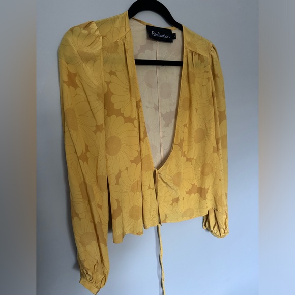 Realization Par Yellow Sunflower Top - Picture 2 of 6
